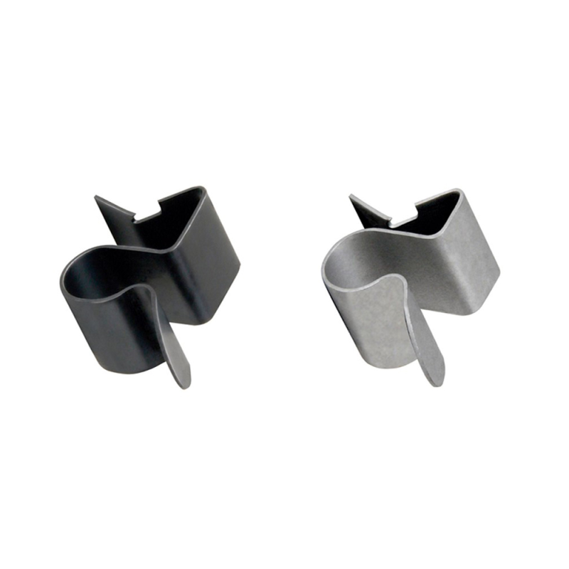 Attache à clipser pour câbles